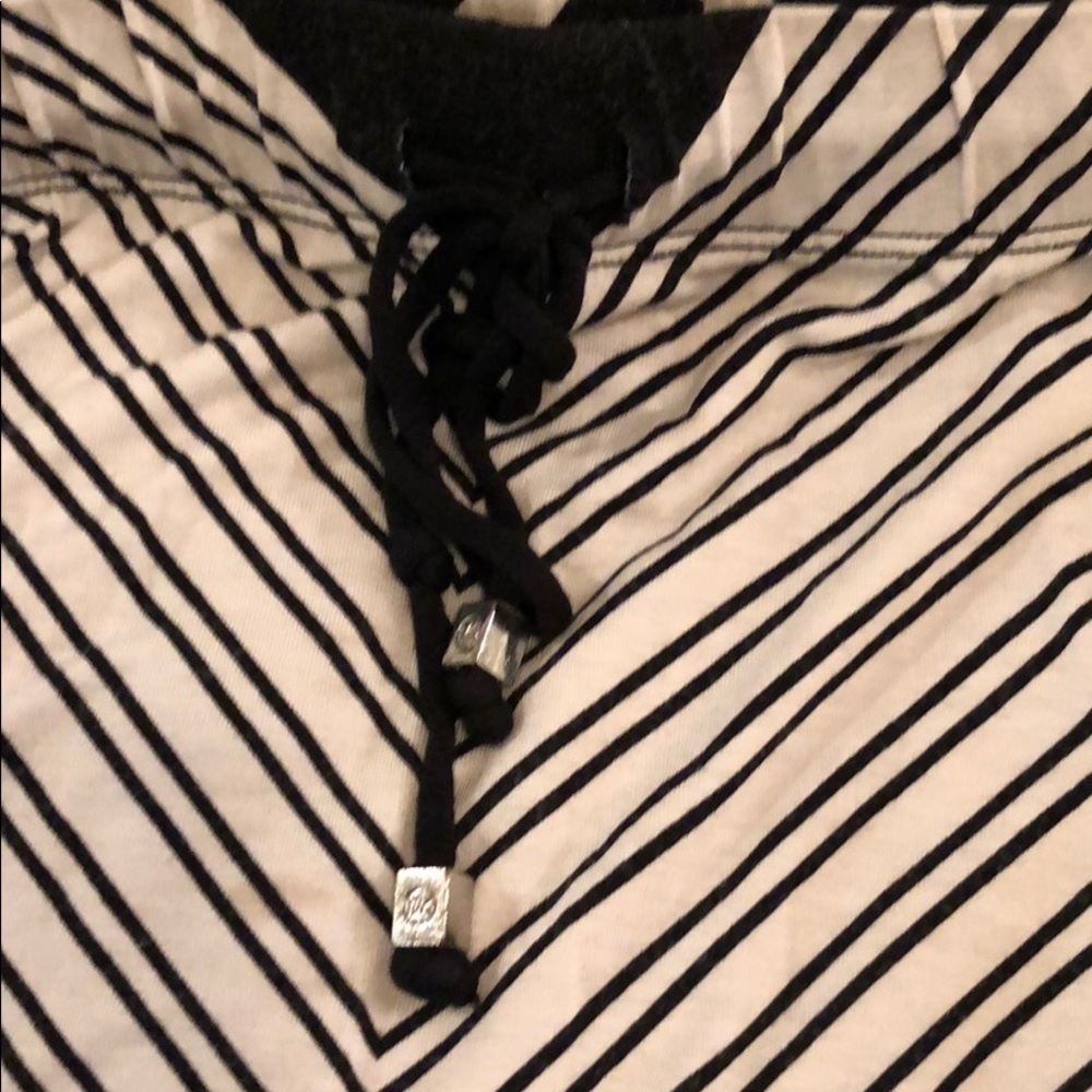 Michael Kors Black and White Striped maxi skirt - Picture 3 of 4